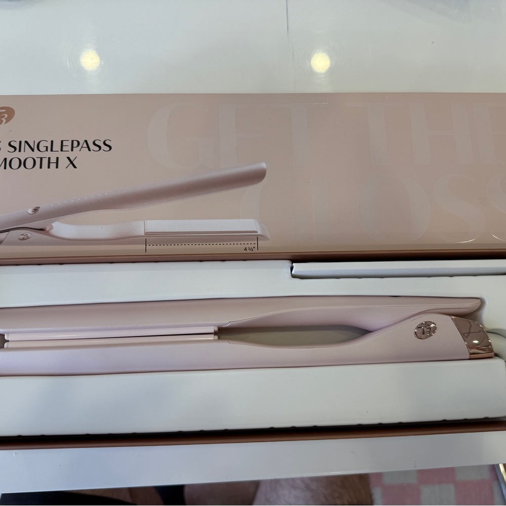 T3 SinglePass Smooth X Flat Iron